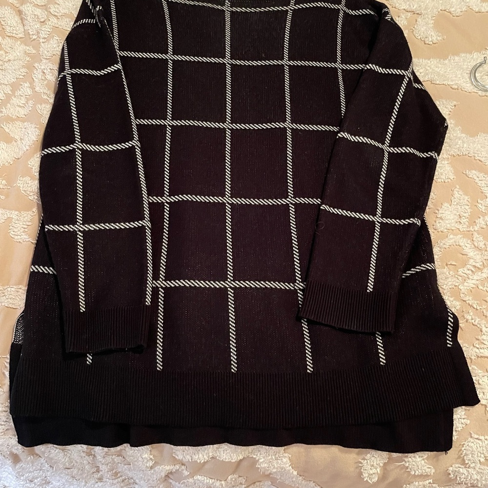 Tunic Sweater - Picture 3 of 4